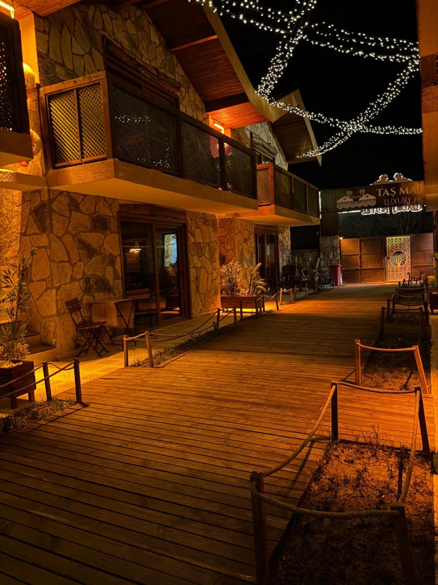 Tas Mahall Luxury Hotel Ağva エクステリア 写真